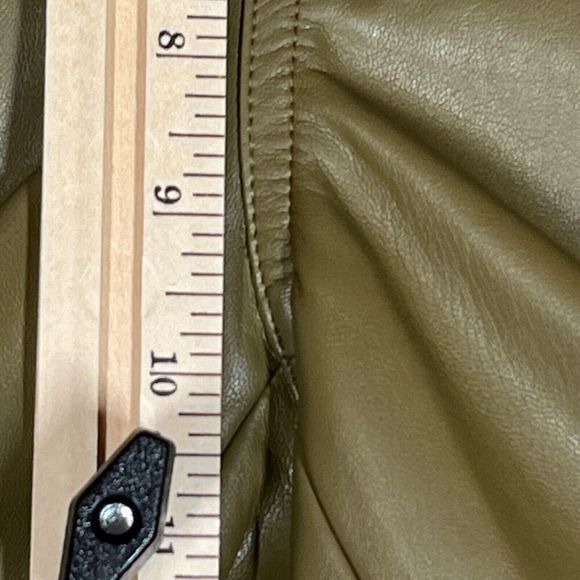 Halogen Womens Pants 4 Olive Vegan Faux Leather Mid-Rise Straight Leg Ankle NEW - Picture 8 of 9